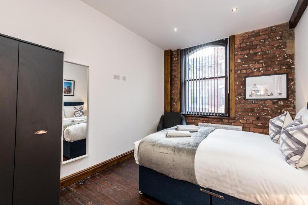 27 Stanley Street Aparthotel By Ustay Liverpool Exterior foto